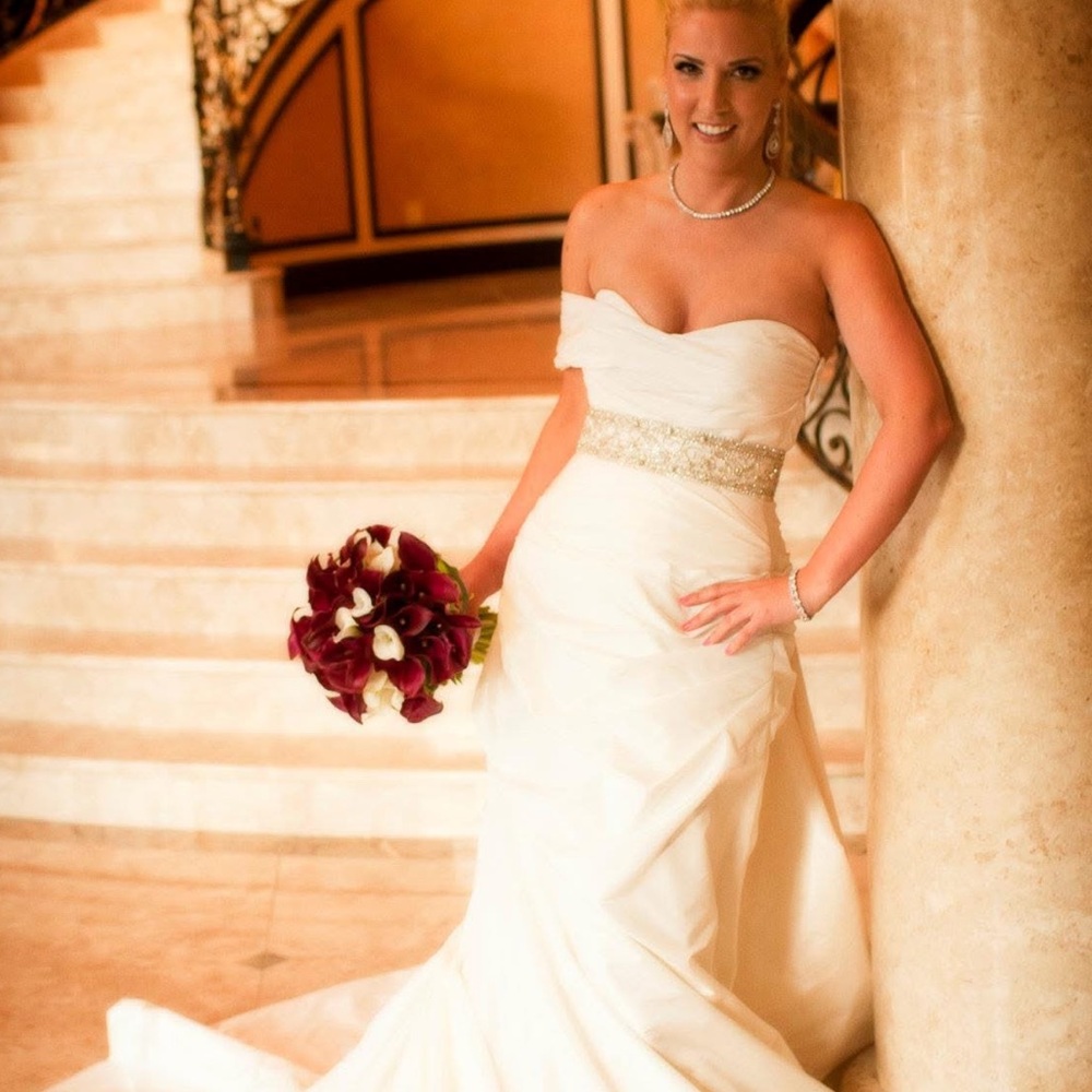 Romona Keveza Cream Bridal Corset